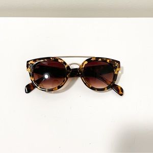 Women's Cheetah Tortoise Rim Sunglasses